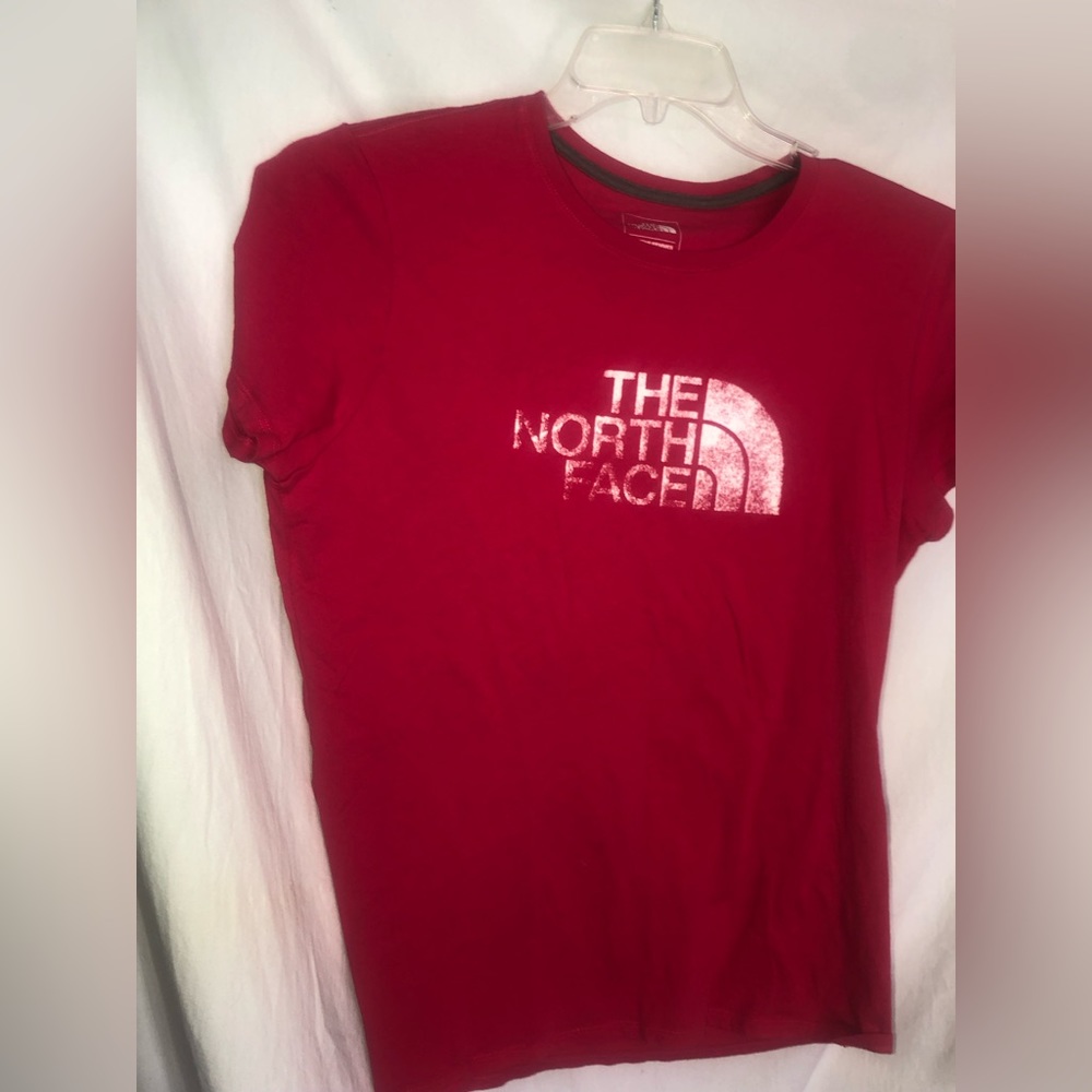 North face red women’s tshirt - Picture 1 of 8